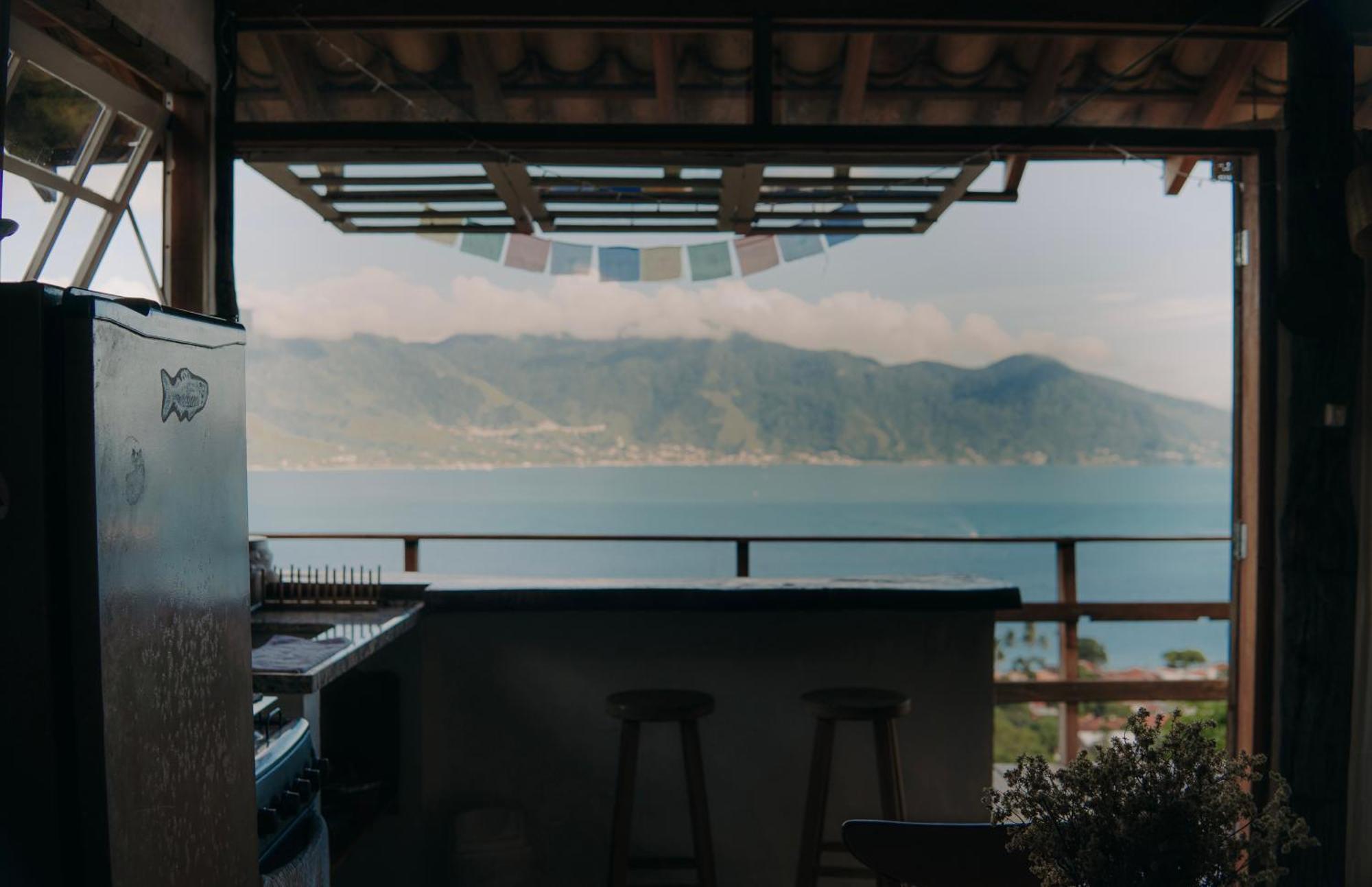 Chale Com Vista Para O Mar Ilhabela Exterior photo